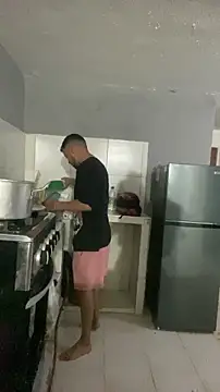 thepicis online show from November 3, 2025, 11:59 pm