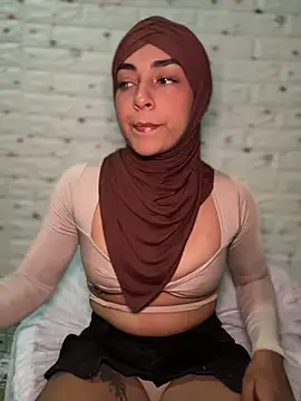 CelestSkyy online show from December 21, 2025, 11:34 pm