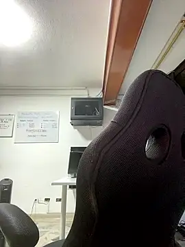 Snapshot of gabrielabrunette69 chatting on January 8, 2026, 12:57 am gabrielabrunette69 online show from January 8, 2026, 12:57 am