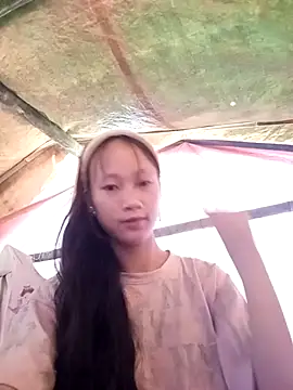 minachao- online show from October 19, 2025, 2:12 am