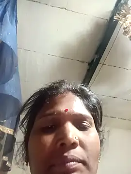 Hot hat online show from October 12, 2025, 11:37 pm