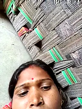 Hot hat online show from October 16, 2025, 6:36 am