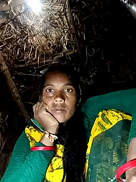 Cutsedi3 online show from October 20, 2025, 12:38 pm