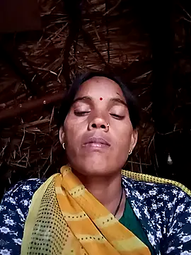 Cutsedi3 online show from October 27, 2025, 10:52 am