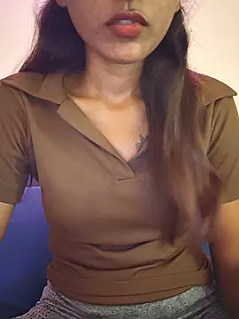 Snapshot of Asmiratamil chatting on May 27, 2026, 4:04 pm Asmiratamil online show from May 27, 2026, 4:04 pm
