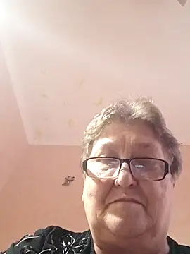 Katherine735 online show from November 25, 2025, 10:04 am