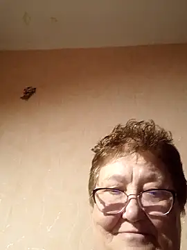 Katherine735 online show from April 14, 2026, 7:42 pm