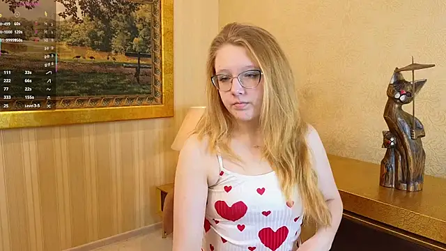 AlinaAldrete online show from November 30, 2025, 5:00 am