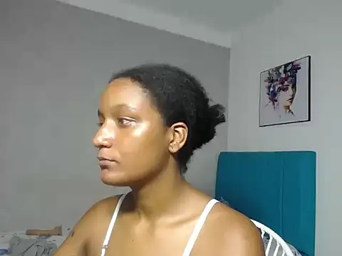 Snapshot of millysweetass chatting on November 8, 2025, 2:28 pm millysweetass online show from November 8, 2025, 2:28 pm