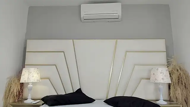 Zahir Ashar online show from October 14, 2025, 11:00 am