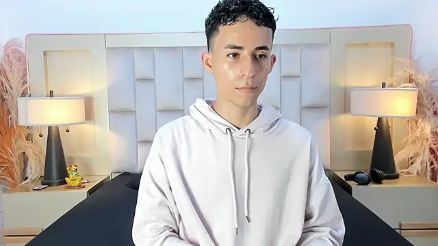 Zahir Ashar online show from April 10, 2026, 11:09 pm