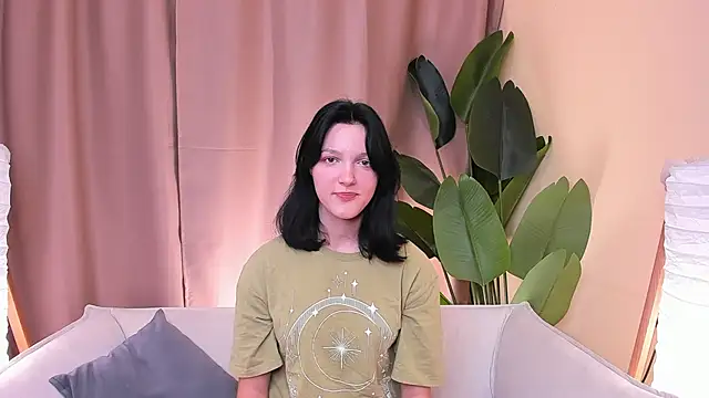 OletaReffner online show from October 18, 2025, 12:28 pm