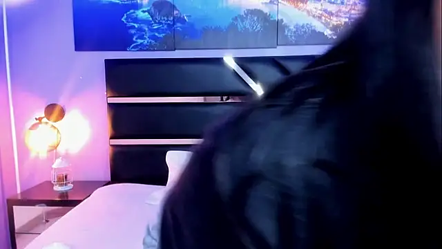 GAbrielaBotero online show from February 3, 2026, 7:19 pm