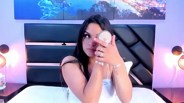 GAbrielaBotero online show from February 11, 2026, 7:52 pm