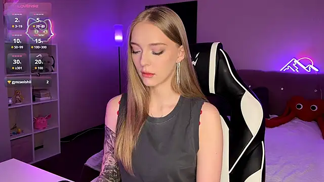 EvaPeace online show from April 19, 2026, 1:10 pm