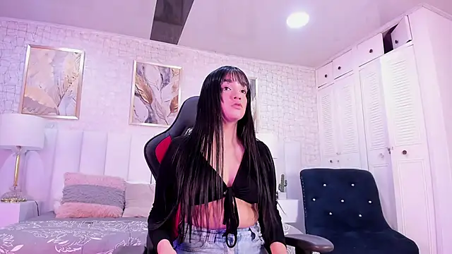 Snapshot of Aby_cole11 chatting on October 13, 2025, 1:55 pm Aby cole11 online show from October 13, 2025, 1:55 pm