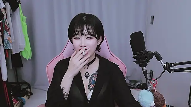 MISA 02 online show from April 19, 2026, 8:13 am