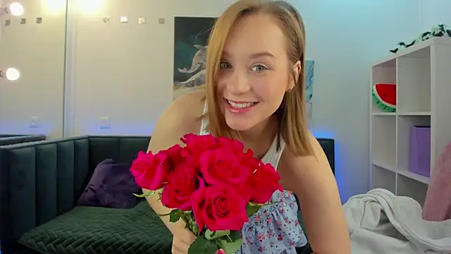 Melissa new22 online show from October 17, 2025, 11:51 pm