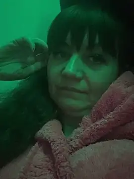 Butterfly8385 online show from February 5, 2026, 10:25 pm