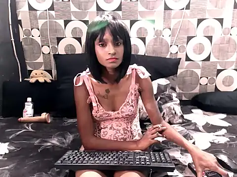 Snapshot of sassyindian01 chatting on October 17, 2025, 6:38 am sassyindian01 online show from October 17, 2025, 6:38 am