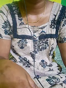 Snapshot of tamil_kanaka chatting on May 8, 2026, 5:13 am tamil kanaka online show from May 8, 2026, 5:13 am