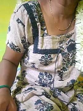 Snapshot of tamil_kanaka chatting on June 11, 2026, 2:11 am tamil kanaka online show from June 11, 2026, 2:11 am