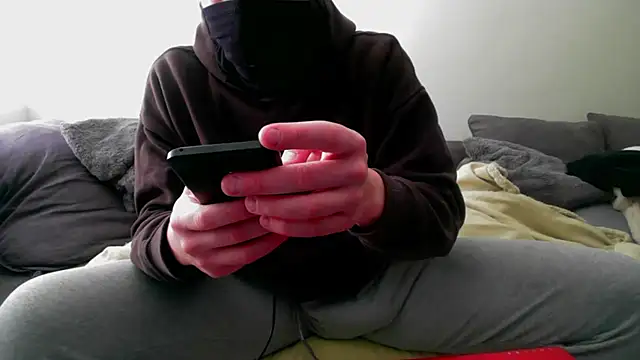 SexyGuy91420 online show from November 11, 2025, 12:05 pm