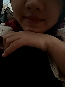 Snapshot of anne_baby2k chatting on October 27, 2025, 6:50 am anne baby2k online show from October 27, 2025, 6:50 am