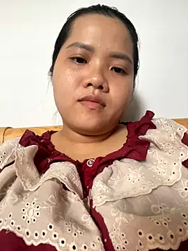 Snapshot of anne_baby2k chatting on November 3, 2025, 6:47 am anne baby2k online show from November 3, 2025, 6:47 am