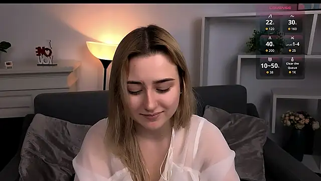 Lulu   Moon online show from March 11, 2026, 9:43 pm