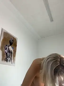 Adeline 1 online show from April 21, 2026, 2:37 am