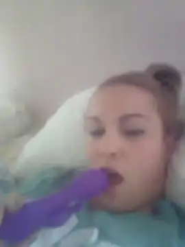 sexysiren93 online show from October 15, 2025, 9:15 pm