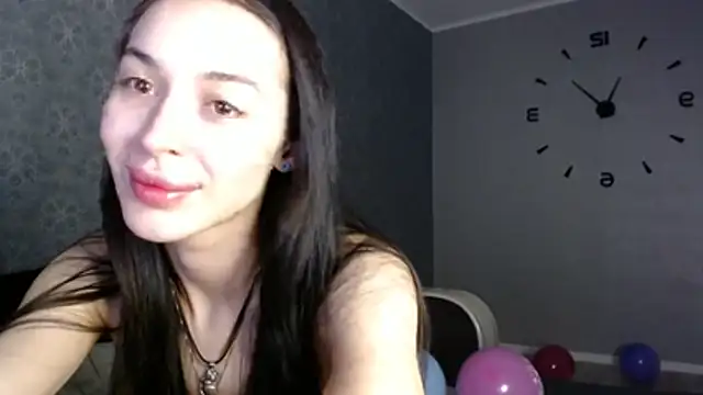 Daphne Darkthorn online show from November 30, 2025, 10:03 pm