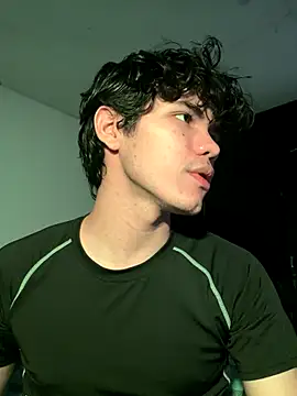 Im Camii online show from November 15, 2025, 6:26 pm