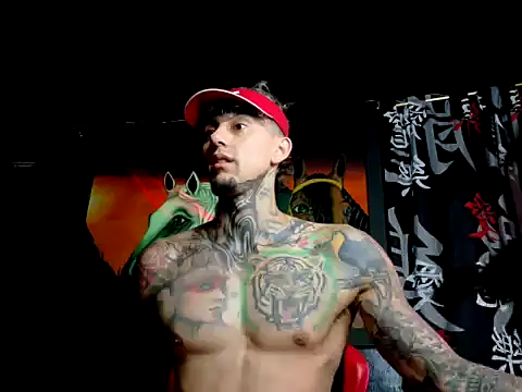 Molotov Explosive online show from October 14, 2025, 2:51 pm