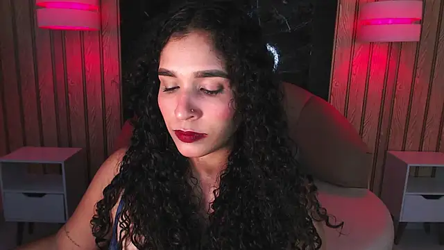 Snapshot of Belindamuller chatting on March 3, 2026, 11:54 pm Belindamuller online show from March 3, 2026, 11:54 pm