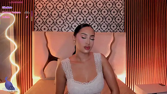 BEELLA TAY1 online show from February 12, 2026, 11:38 am