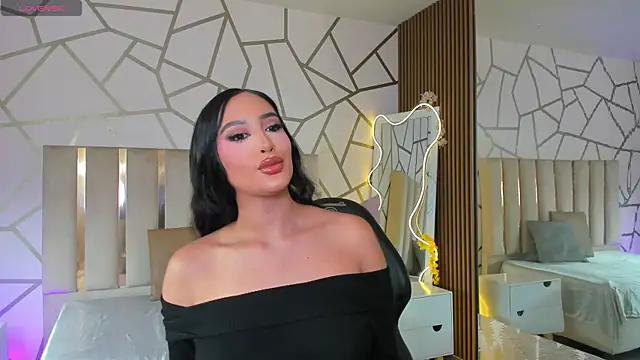 BEELLA TAY1 online show from April 15, 2026, 8:53 pm