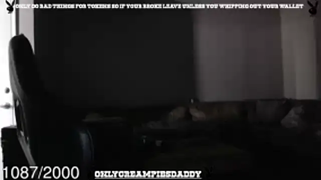 Snapshot of onlycreampiesdaddy chatting on May 20, 2026, 5:19 pm onlycreampiesdaddy online show from May 20, 2026, 5:19 pm