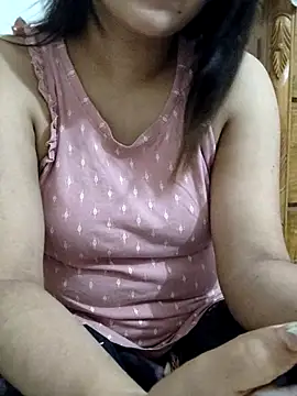 Tanha18 online show from November 5, 2025, 10:04 am