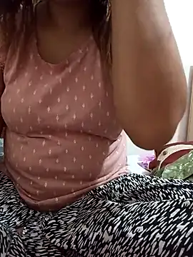 Snapshot of Tanha18 chatting on March 1, 2026, 3:14 pm Tanha18 online show from March 1, 2026, 3:14 pm