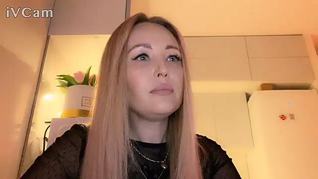 Snapshot of Biryanna chatting on March 6, 2026, 6:15 pm Biryanna online show from March 6, 2026, 6:15 pm