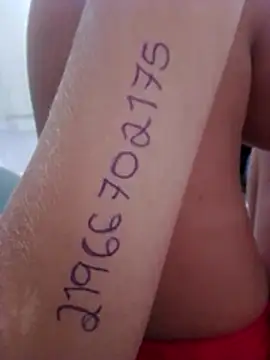 Camilanifeta online show from April 22, 2026, 11:34 am