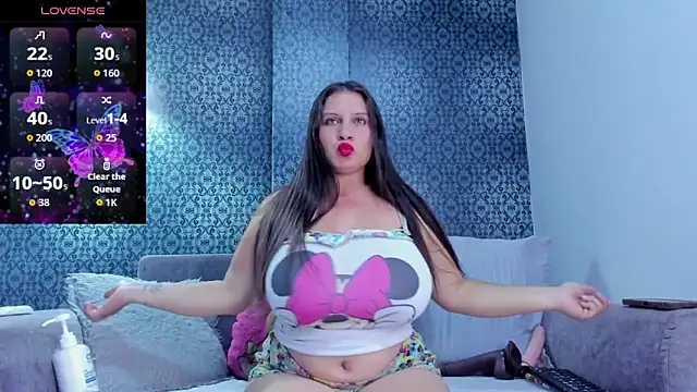 scarleth blonde69 online show from November 20, 2025, 12:27 pm