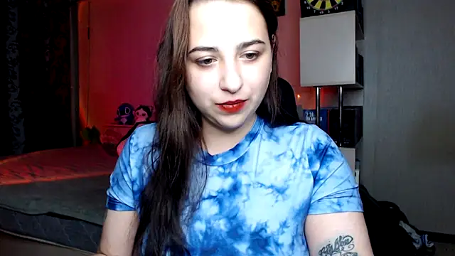OliviaHeart online show from October 13, 2025, 3:01 pm