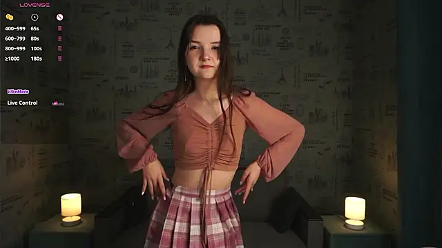  Cute World  online show from February 20, 2026, 7:14 pm