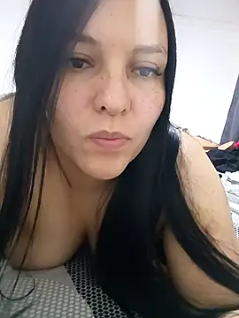 shantall online show from November 25, 2025, 5:07 am