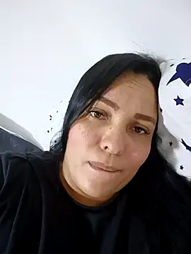 shantall online show from November 26, 2025, 1:50 am