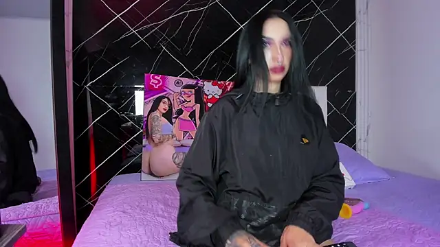 Candy leilaa3 online show from April 18, 2026, 3:21 am