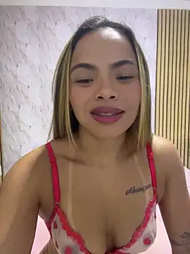 safadinhaquenteW online show from March 29, 2026, 9:04 pm